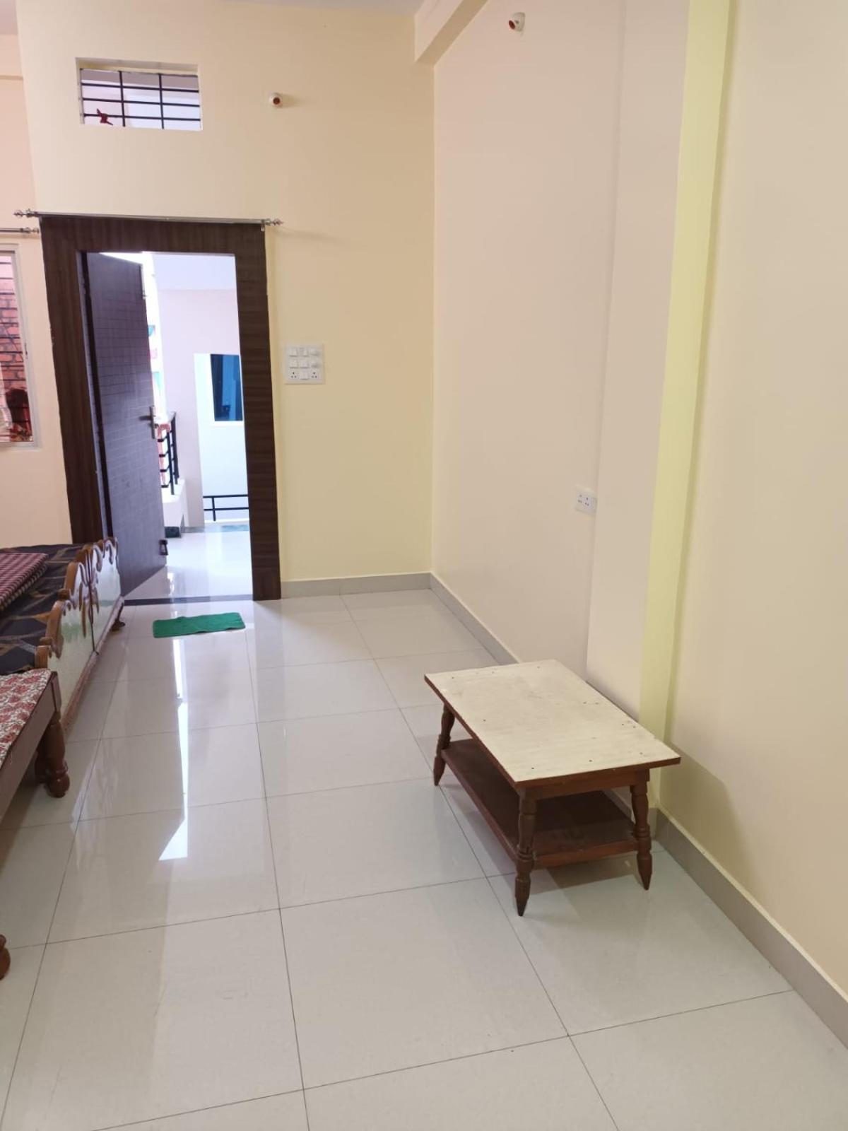 Anand Yatri Grah - Home Stay, ウッジャイン エクステリア 写真